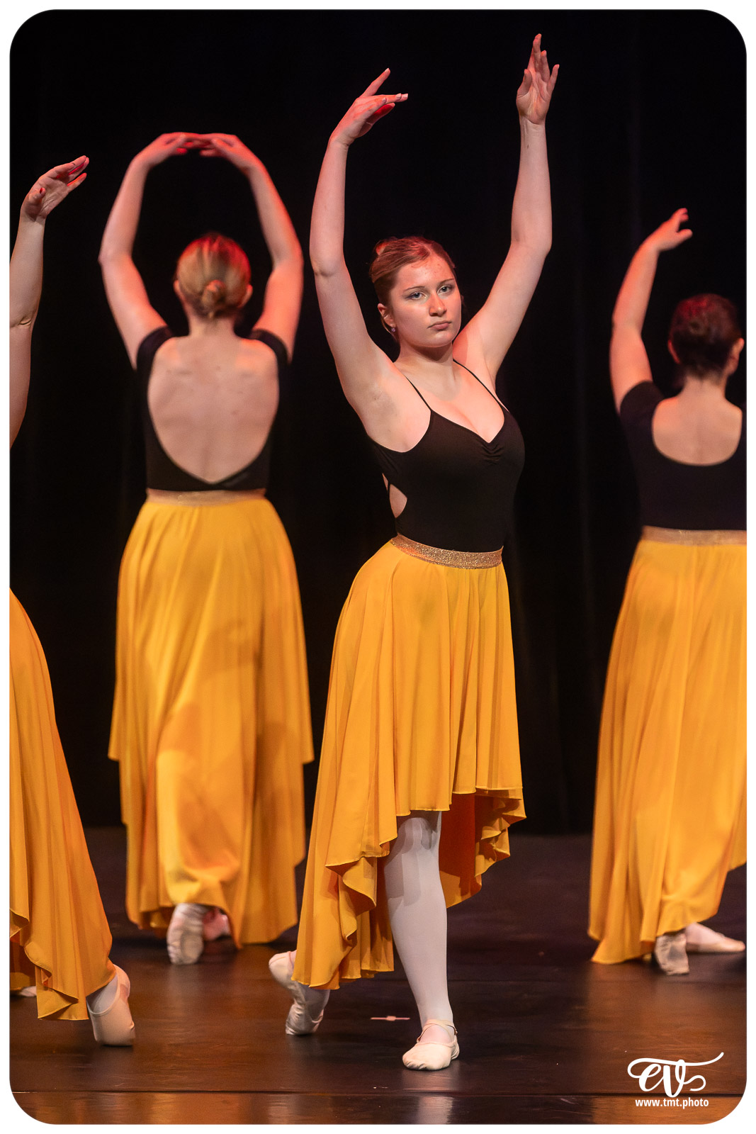 ECOLE DE DANSE CÉCILE ADAMOW